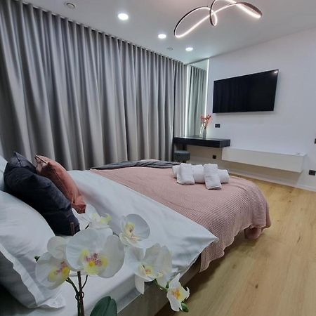 Casa Chiper - Apartament Etaj 1 布拉索夫 外观 照片