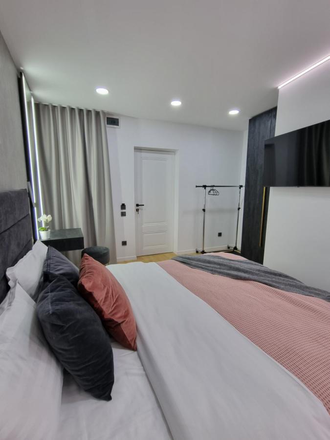 Casa Chiper - Apartament Etaj 1 布拉索夫 外观 照片