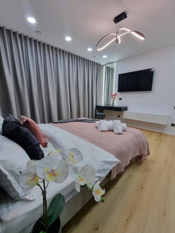 Casa Chiper - Apartament Etaj 1 布拉索夫 外观 照片